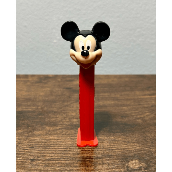 Vintage Disney Mickey Mouse PEZ Dispenser Red Feet Pat4.966.305 Hungary - Picture 1 of 7